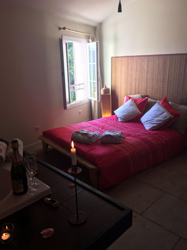 Bedroom 3, Esprit d'Ailleurs, Hérault