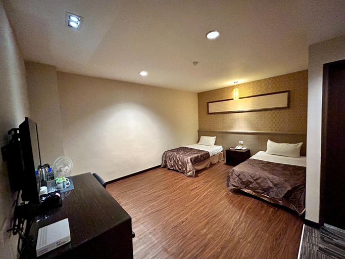 Bedroom 6