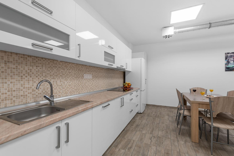 Kitchen, Shared room in Hostel - Bunk bed, Split
