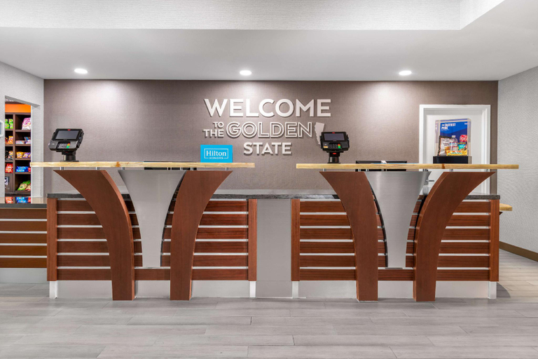 Public Area 2, Hampton Inn & Suites Sacramento-Cal Expo, Sacramento