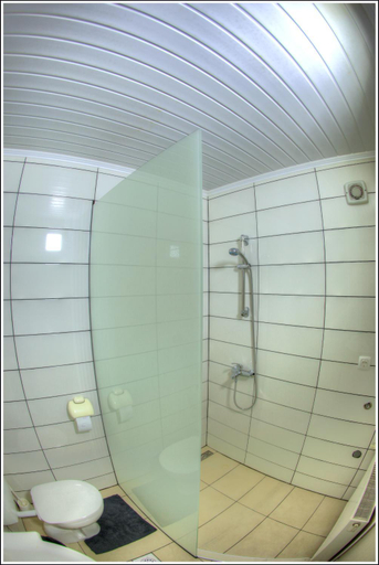 Bathroom 5, Bokun Apartments II, Sisak