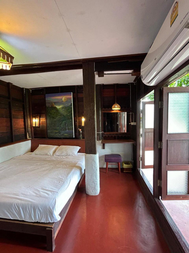 Bedroom 15