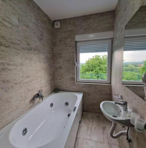 Bathroom 5, Rooms Green Set, Belgrade