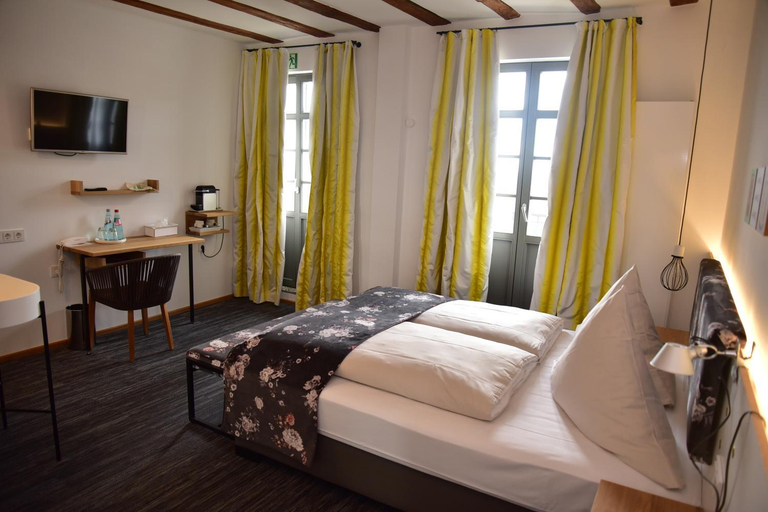 Bedroom 15