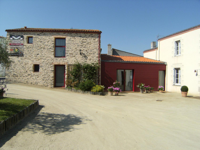 Others 2, Domaine du Fief aux Dames, Loire-Atlantique