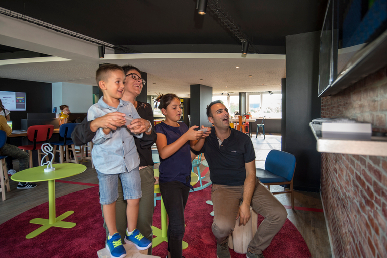 Public Area, ibis Styles Lyon Bron Eurexpo, Rhône