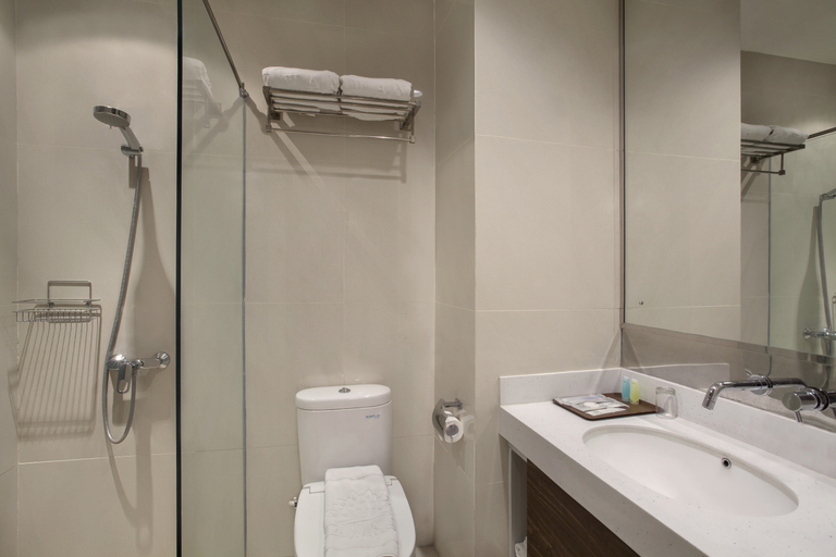 Bathroom 4