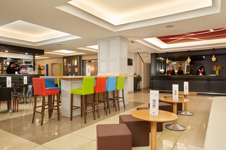 Public Area 3, Hotel Roissy, Hautes-Pyrénées