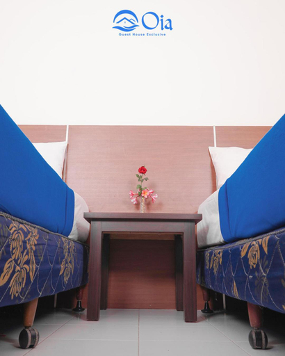 Bedroom 8