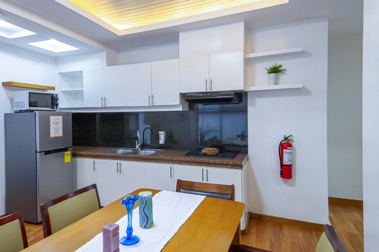 Dining Room 11