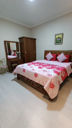 Others 3, Pension Homestay II Bandung, Bandung