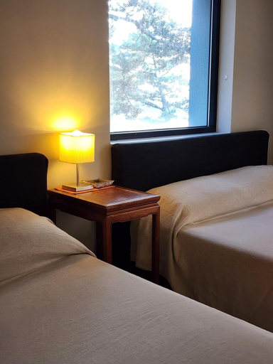 Bedroom 2, Jeju Iter Pension, Jeju