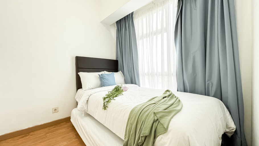 Bedroom 2, Simply Look and Comfy 2BR Apartment M-Town Residence By Travelio, Tangerang