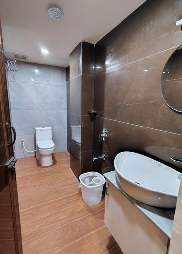 Bathroom 2, BKR Grand Hotel, Chittoor