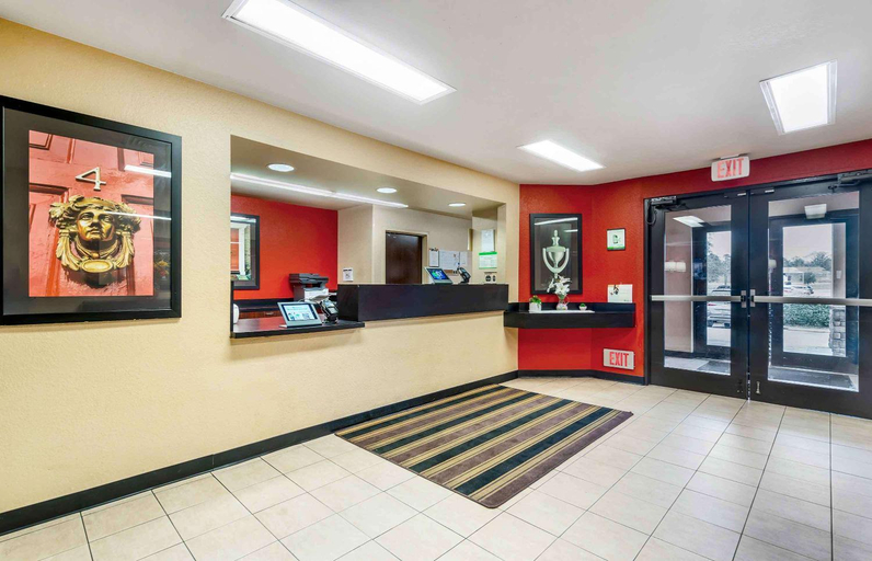 Public Area 2, Extended Stay America Select Suites - Tampa - North - USF - Attractions, Hillsborough