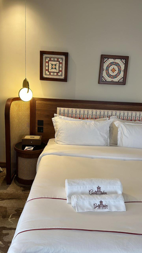 Bedroom 3, Golden Balcony Hotel