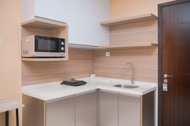 Others 4, Comfy and Serene 1BR Apartment Brooklyn Alam Sutera By Travelio, Tangerang