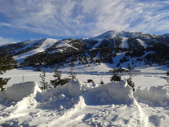 Others 5, Apartment Face Aux Pistes, Alpes-Maritimes