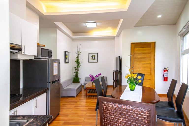 Dining Room 15