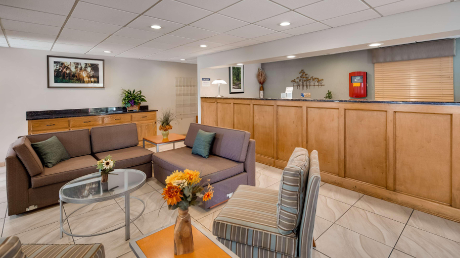 Public Area 2, Best Western Of Murphy, Cherokee