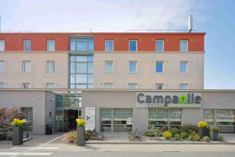 Exterior & Views 2, Campanile Roissy Le Mesnil Amelot, Seine-et-Marne