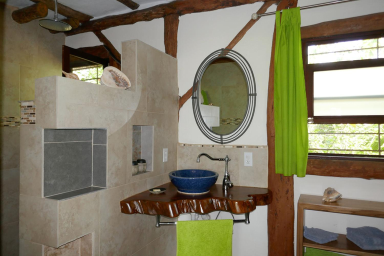 Bathroom 2, Chalet Tropical, Bocas del Toro