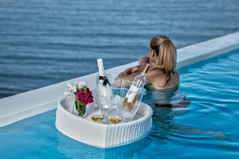 Sport & Beauty 2, Golden Vista, Beachfront Suites by Explore Andros, South Aegean
