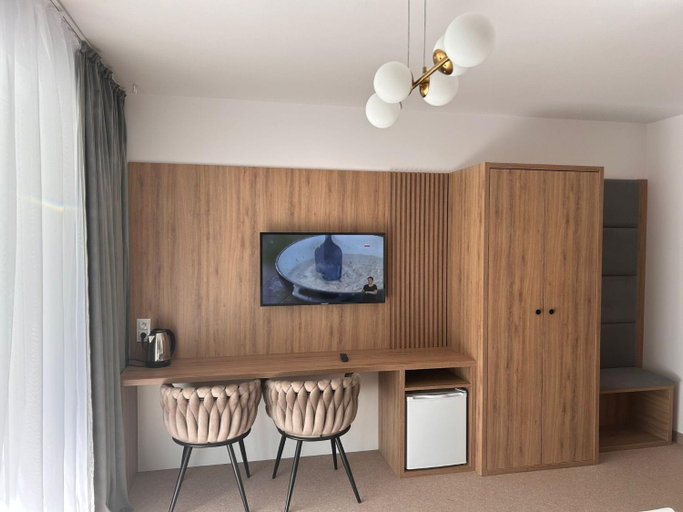 Others 3, Resort Eden Premium Sauna, jacuzzi, Puck