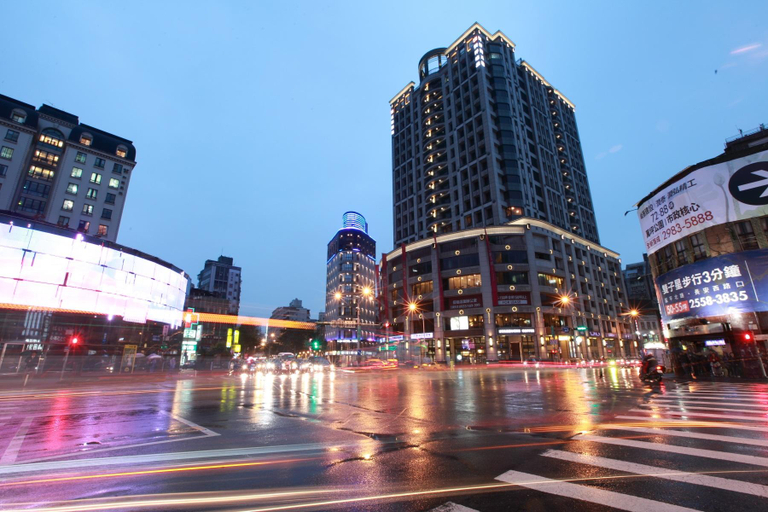 Exterior & Views 5, Jing Cheng Youth Hostel, Taipei City