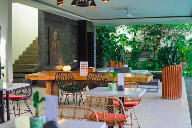 Food & Drinks 3, Cozy 1BR Seminyak Twin Suite AN104B, Badung