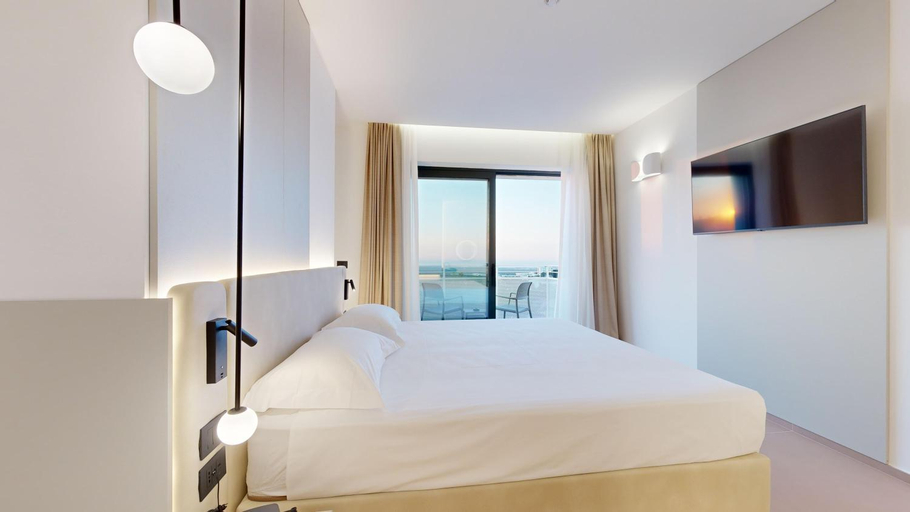 Bedroom 2, PRIMO OSTUNI HOTEL, Brindisi