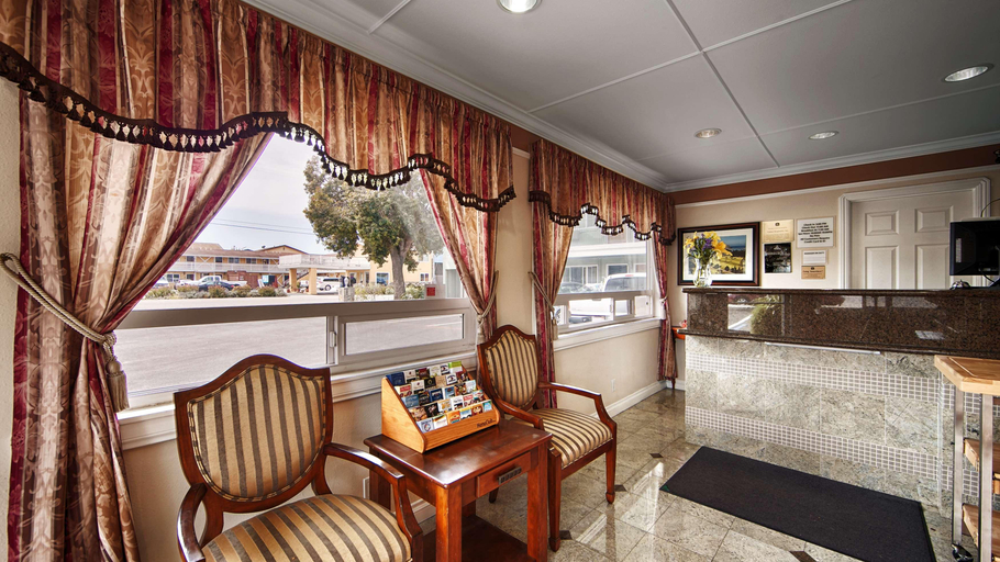 Public Area 2, Best Western Tradewinds, San Luis Obispo