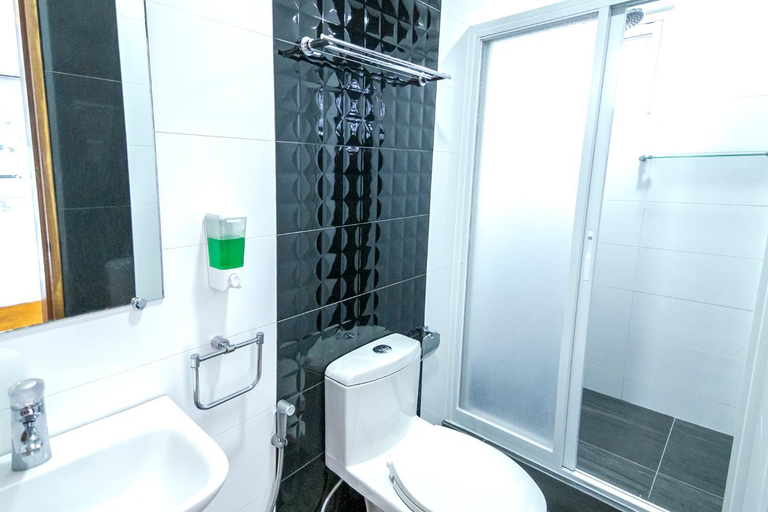 Bathroom 3
