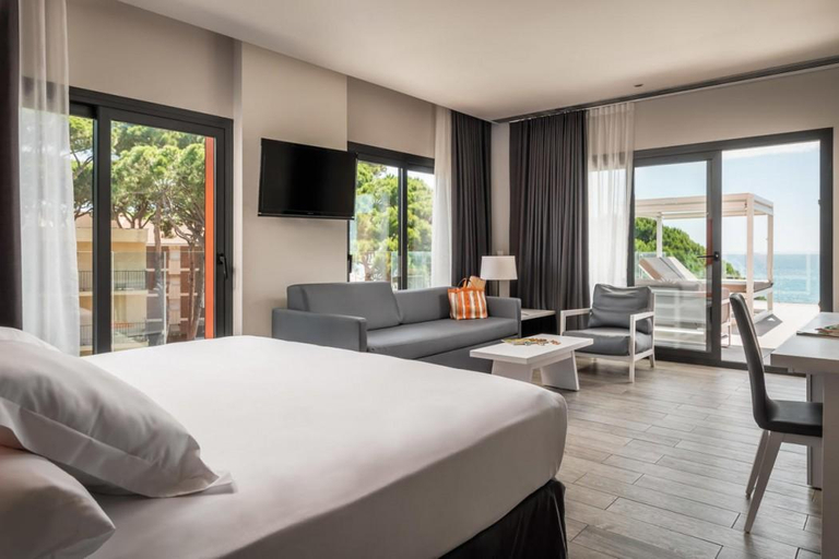 Bedroom 3, Estival Centurión, Tarragona