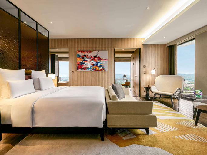 Bedroom 3, Pullman Bandung Grand Central, Bandung