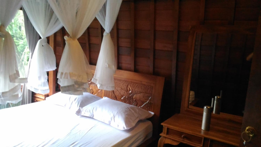 Bedroom 13