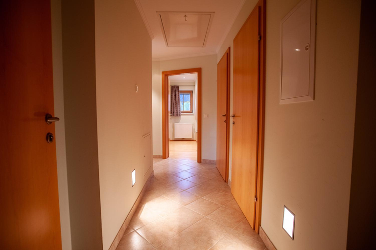 Others 4, Muhlrad Appartements, Liezen
