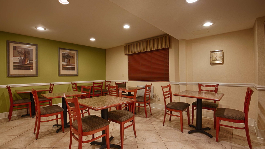 Food & Drinks 4, Best Western Poway/San Diego Hotel, San Diego