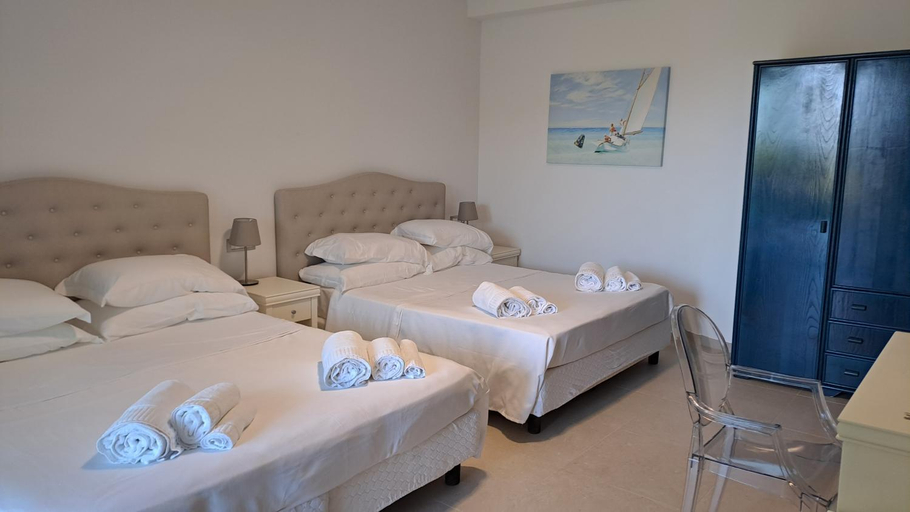 Bedroom 2, Villa Agapanto, Salerno