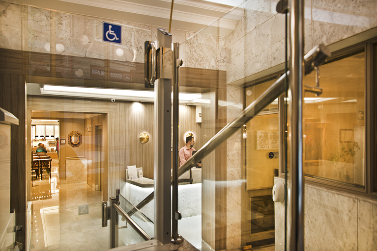 Public Area 3, Hotel Los Condes, Madrid