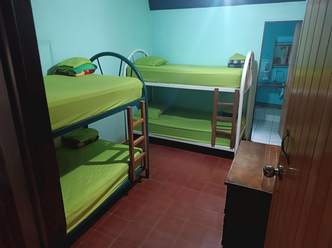 Bedroom 2, Hostel Monteverde Backpackers, Puntarenas