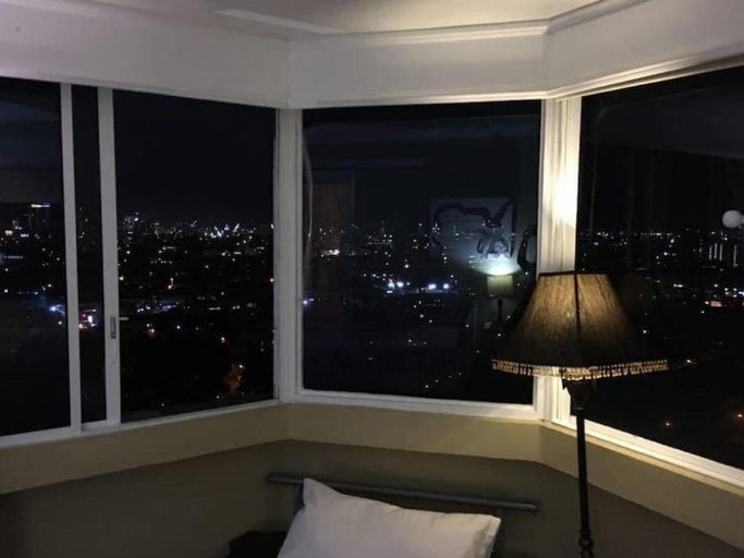 Others 5, Greenhills 1BR Lower Penthouse w Panoramic View, San Juan