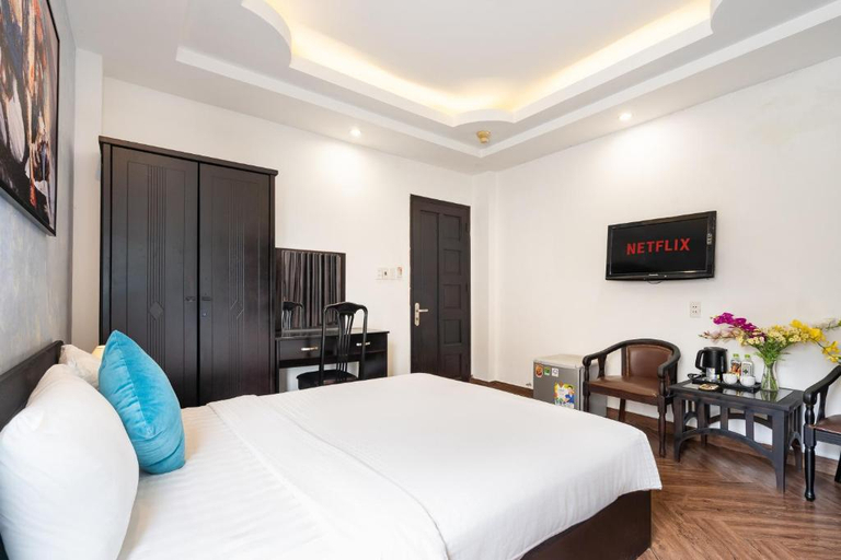 Bedroom 6