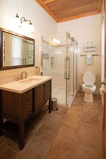 Others 2, Quiet, gated oasis near downtown Lexington, Fayette