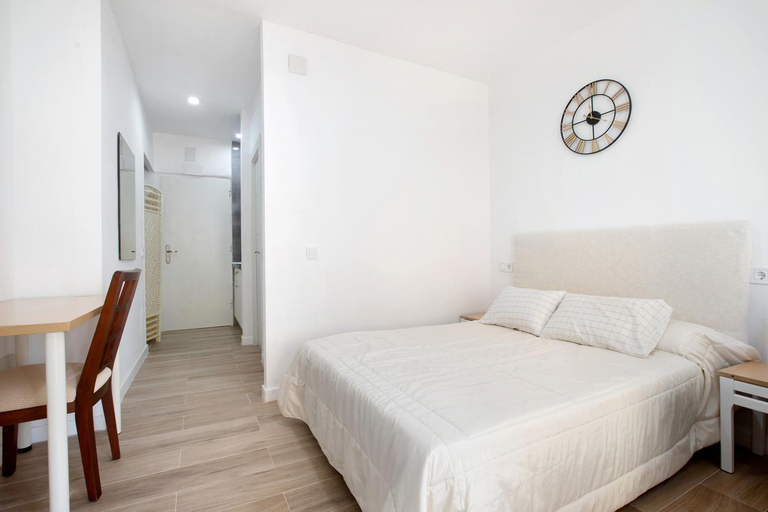 Others 5, Apartamento en Manantiales, Málaga