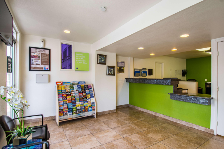 Public Area 2, Studio 6 Cypress, CA, Orange