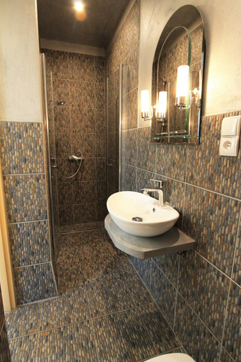 Bathroom 3, Agroturystyka Lucyna Babinska, Kłodzko