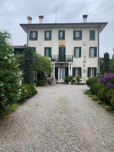 Exterior view 5, Villa Leonati, Padua