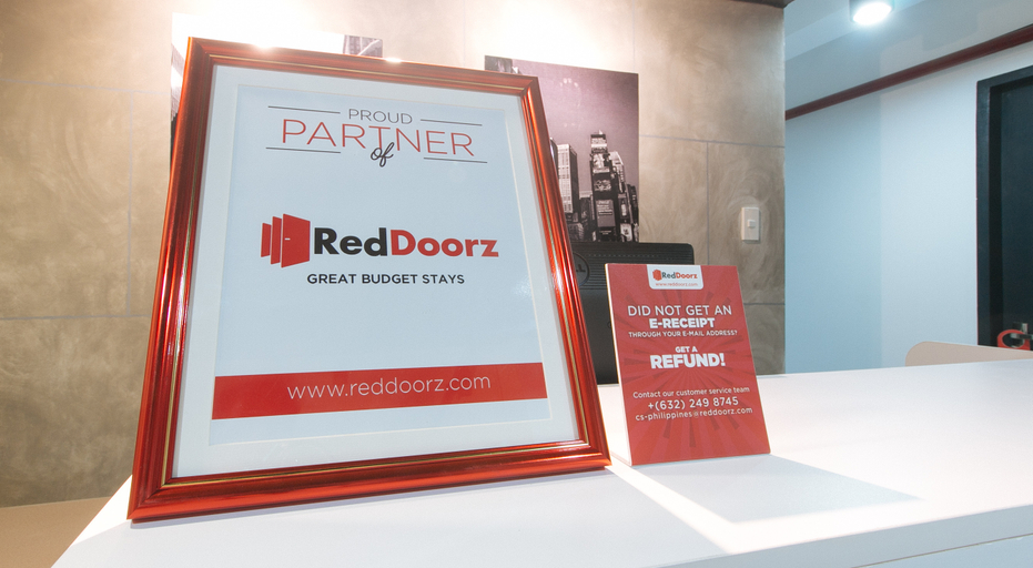 Others 5, RedDoorz @ Sta Cruz Naga City, Naga City