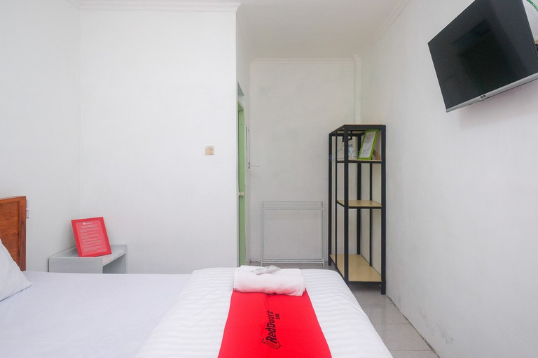 Bedroom 13